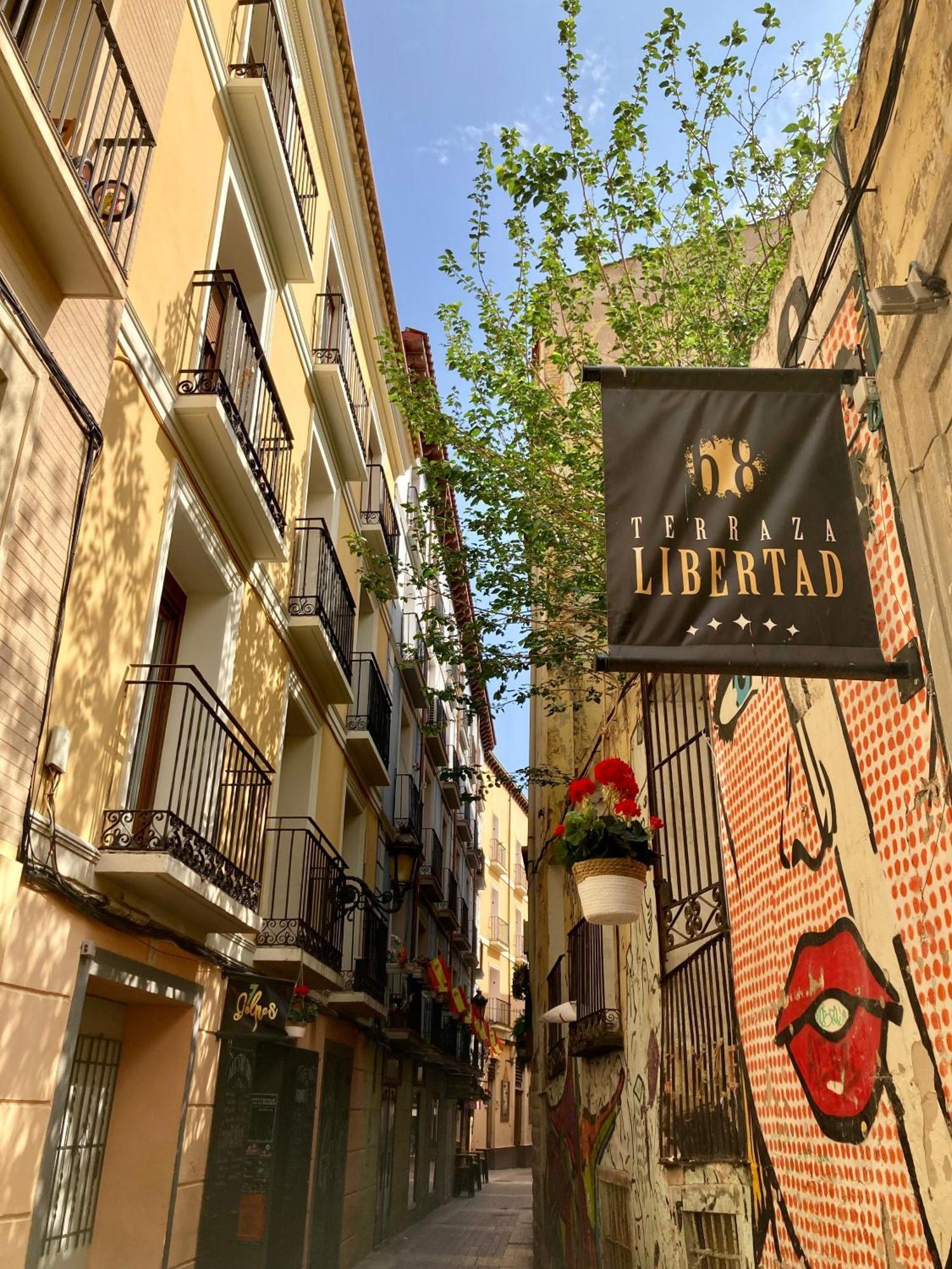Aa Cesar Augusto - Apartamento Moderno Centro Con Parking Privado Saragozza Esterno foto